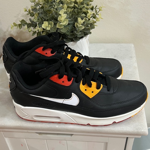 Nike Air Max 90 - Picture 1 of 4